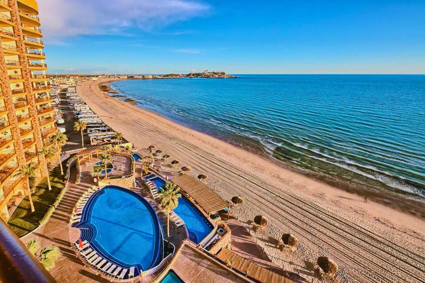 Sonoran Sky Aparthotel Puerto Penasco Exterior photo